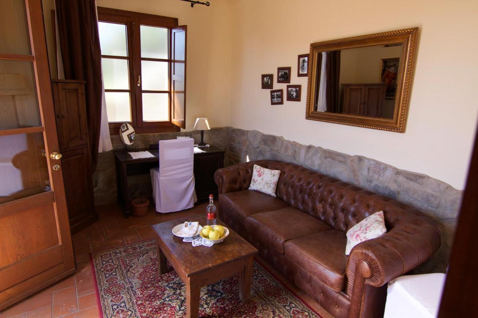B&B Hotel La Piana Борго-а-Буджано Экстерьер фото