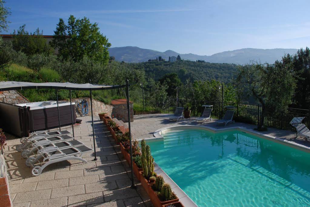 B&B Hotel La Piana Борго-а-Буджано Экстерьер фото